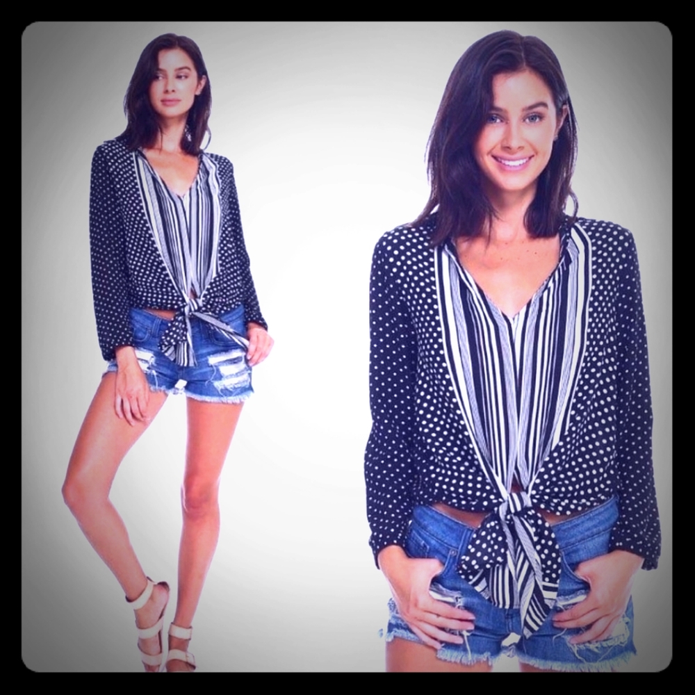 Tie Front Top